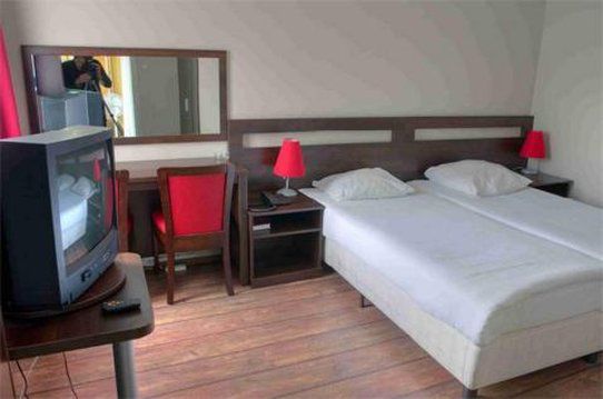 Hotel Damrak Amsterdam Room photo